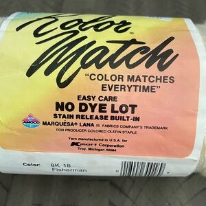 Color Match Yarn in Yellow and White